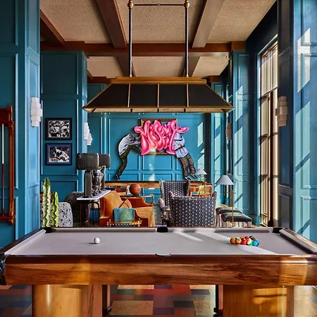 Bowie House, Auberge Collection