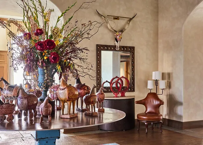 Bowie House, Collection 5*