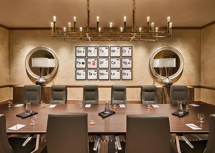 Hotel Bowie House, Collection 5*