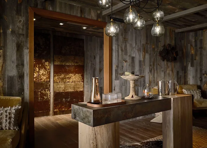Bowie House, Collection Hotel 5*